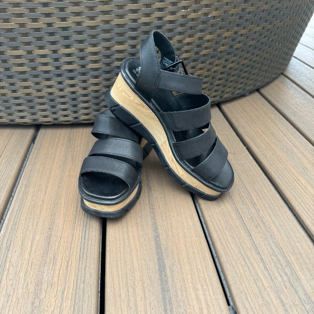 NEW Sorel Joanie III Platform Ankle Strap Sandals Women's 8 Black Leather